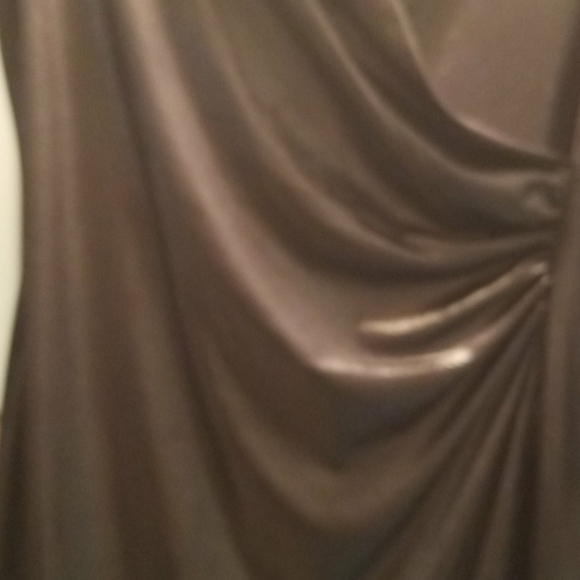 Dress - Picture 5 of 5